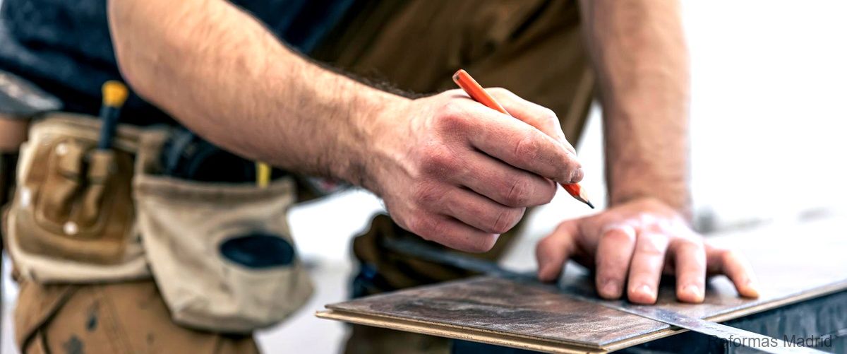 ¿Cuánto cuesta un día de trabajo de un albañil?